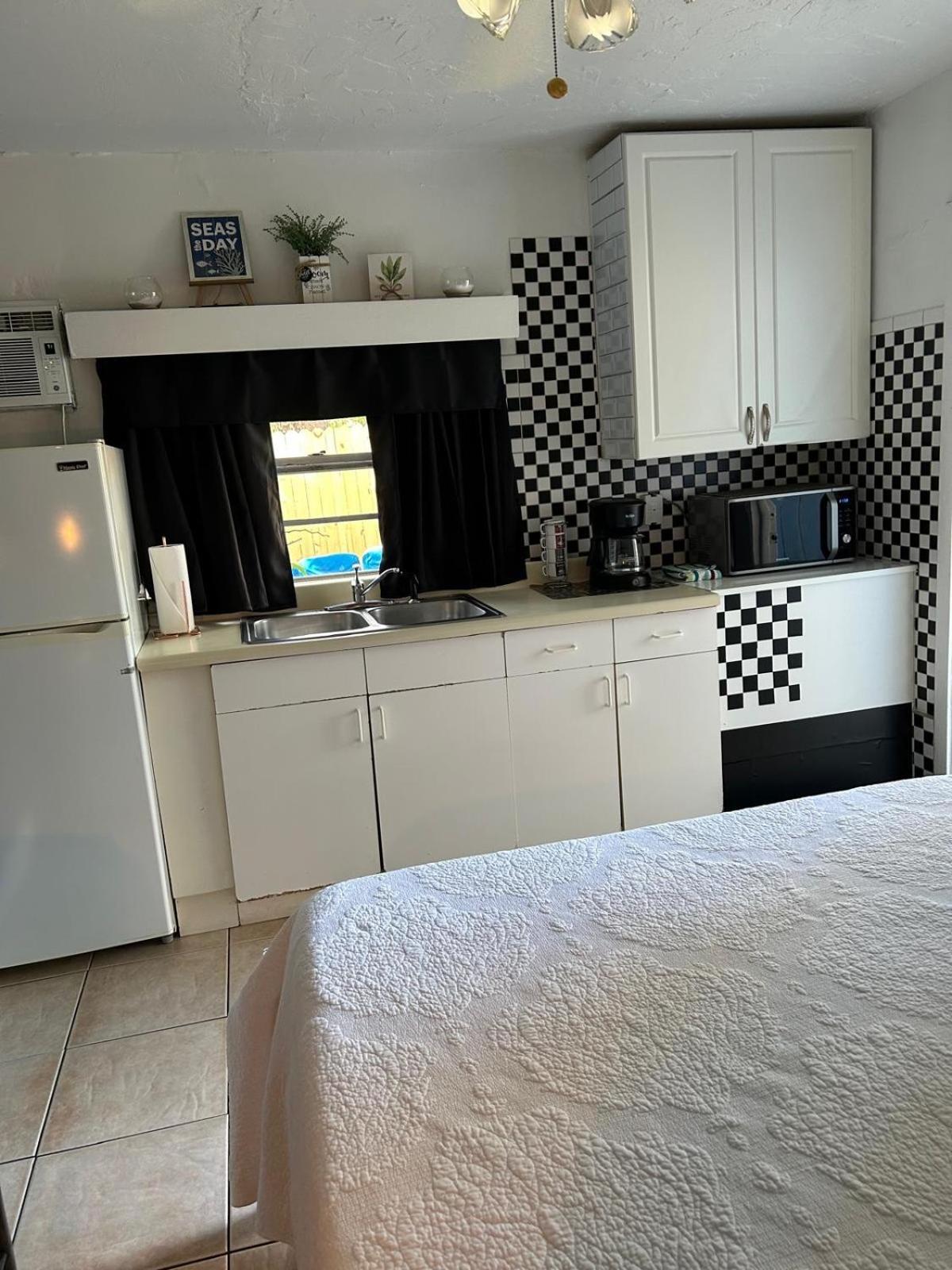 Mini Studio: 10 Min/Siesta Key/Private Entrance/ Sarasota Eksteriør bilde